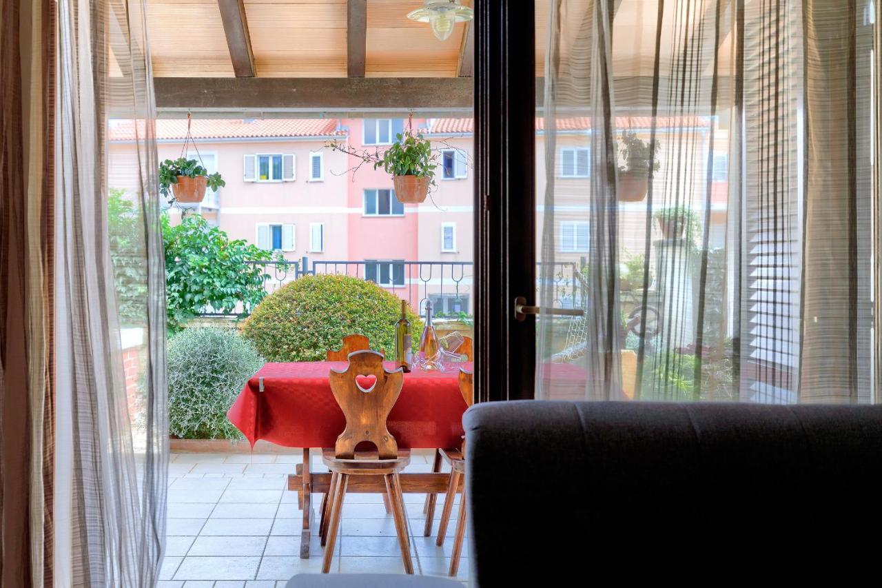 Stylish Flats With Two Bedrooms In Premantura Exterior foto