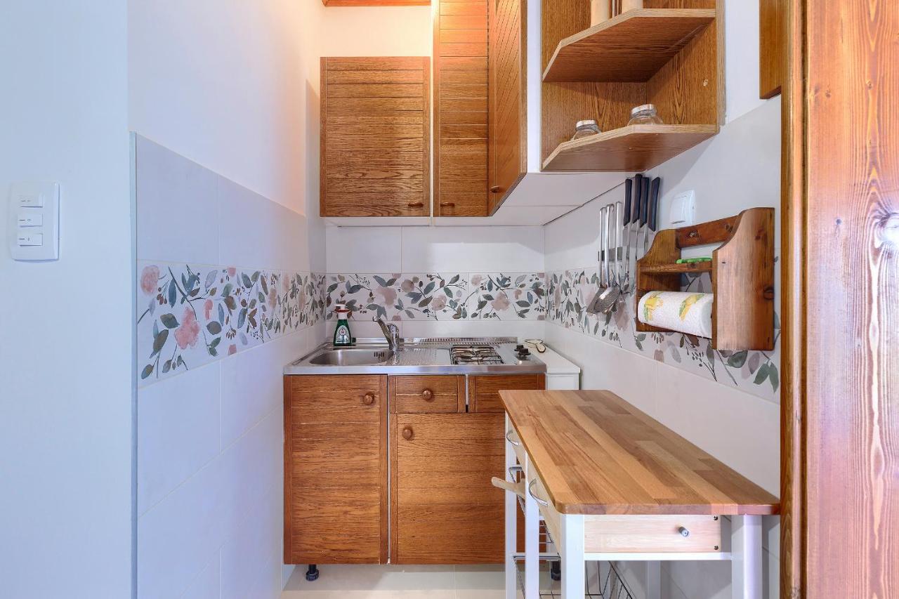 Stylish Flats With Two Bedrooms In Premantura Exterior foto